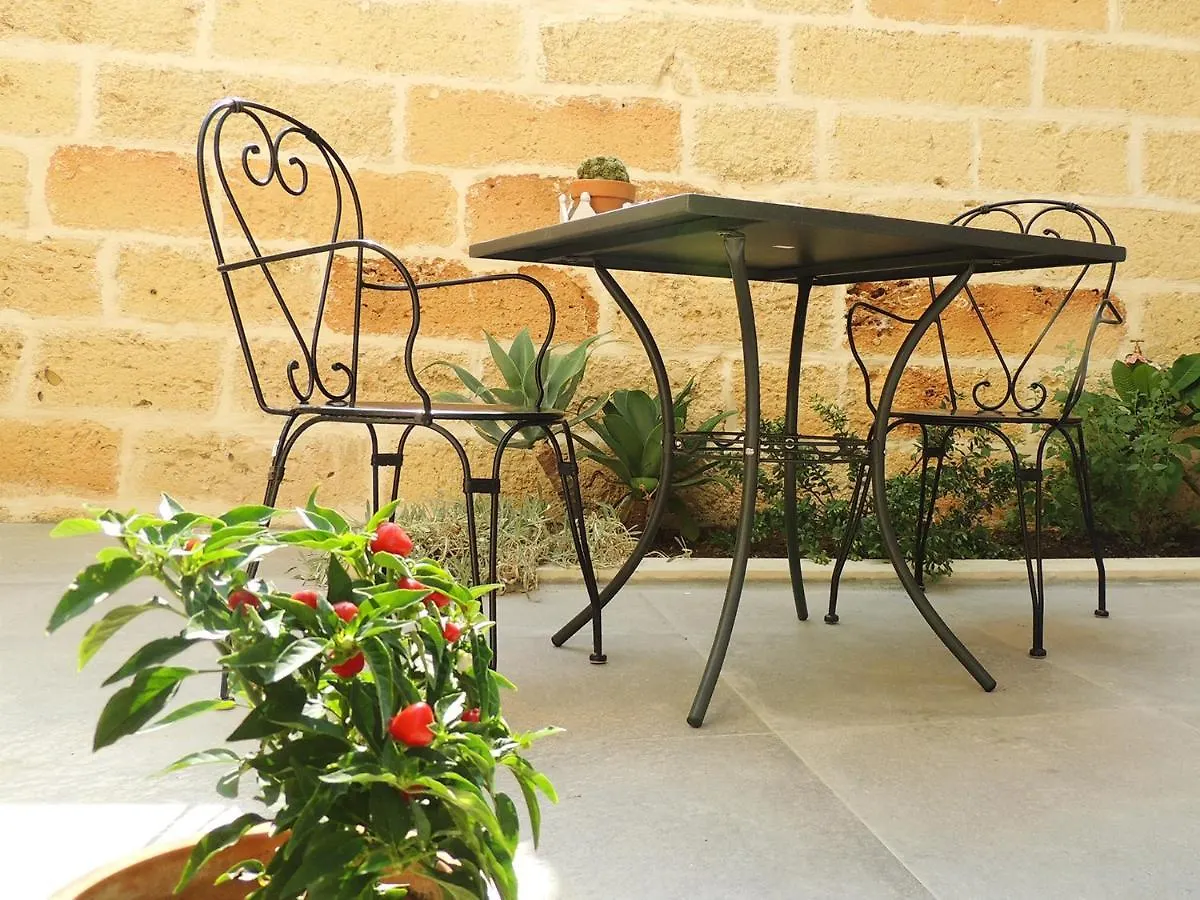 Le Luminarie B&B Lecce 0*,  Italie